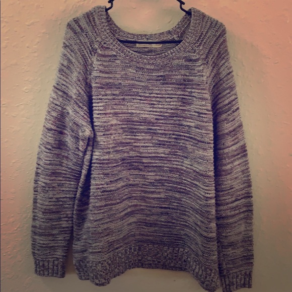 Sweater - Picture 1 of 3
